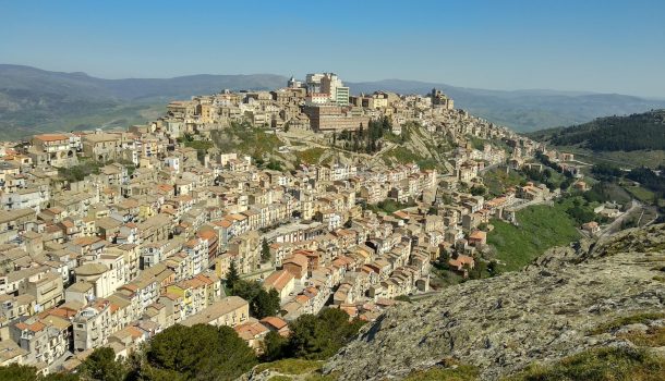 Vista-panoramica-di-Troina-da-sud-ovest